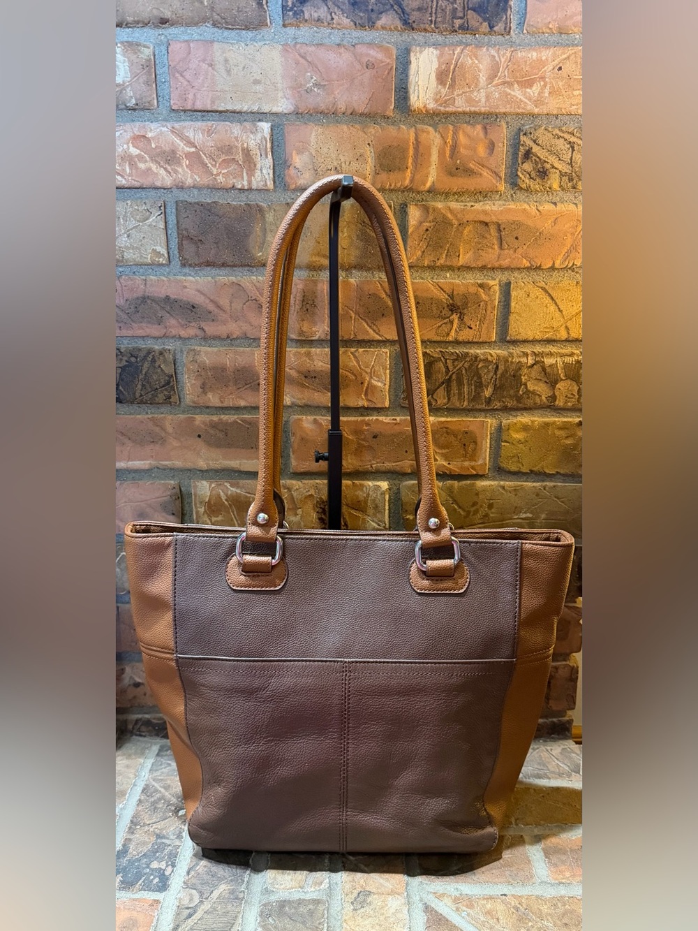 Tignanello Set of 3 - 2 Totes and a Pouch - Picture 6 of 16